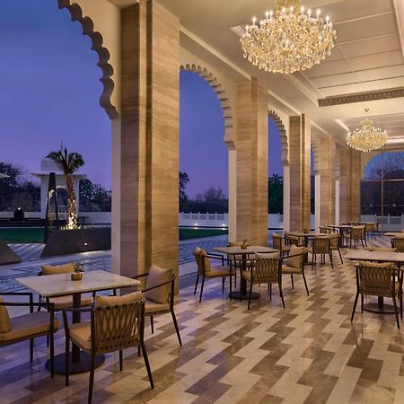 Udaipur Marriott Hotel Exteriör bild